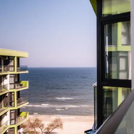 Black Sea Breeze Cu Piscina,sauna,gym Langa Plaja * Navodari