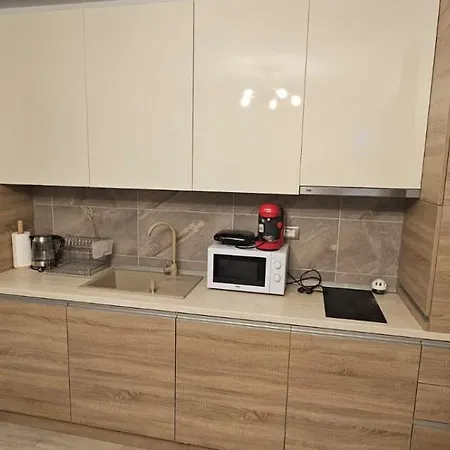 Black Sea Breeze Cu Piscina,sauna,gym Langa Plaja *