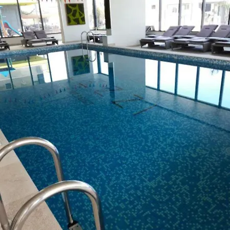 Black Sea Breeze Cu Piscina,sauna,gym Langa Plaja Apartmán