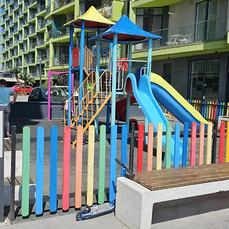 Black Sea Breeze Cu Piscina,sauna,gym Langa Plaja Apartment *