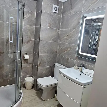 Black Sea Breeze Cu Piscina,sauna,gym Langa Plaja Apartmán *